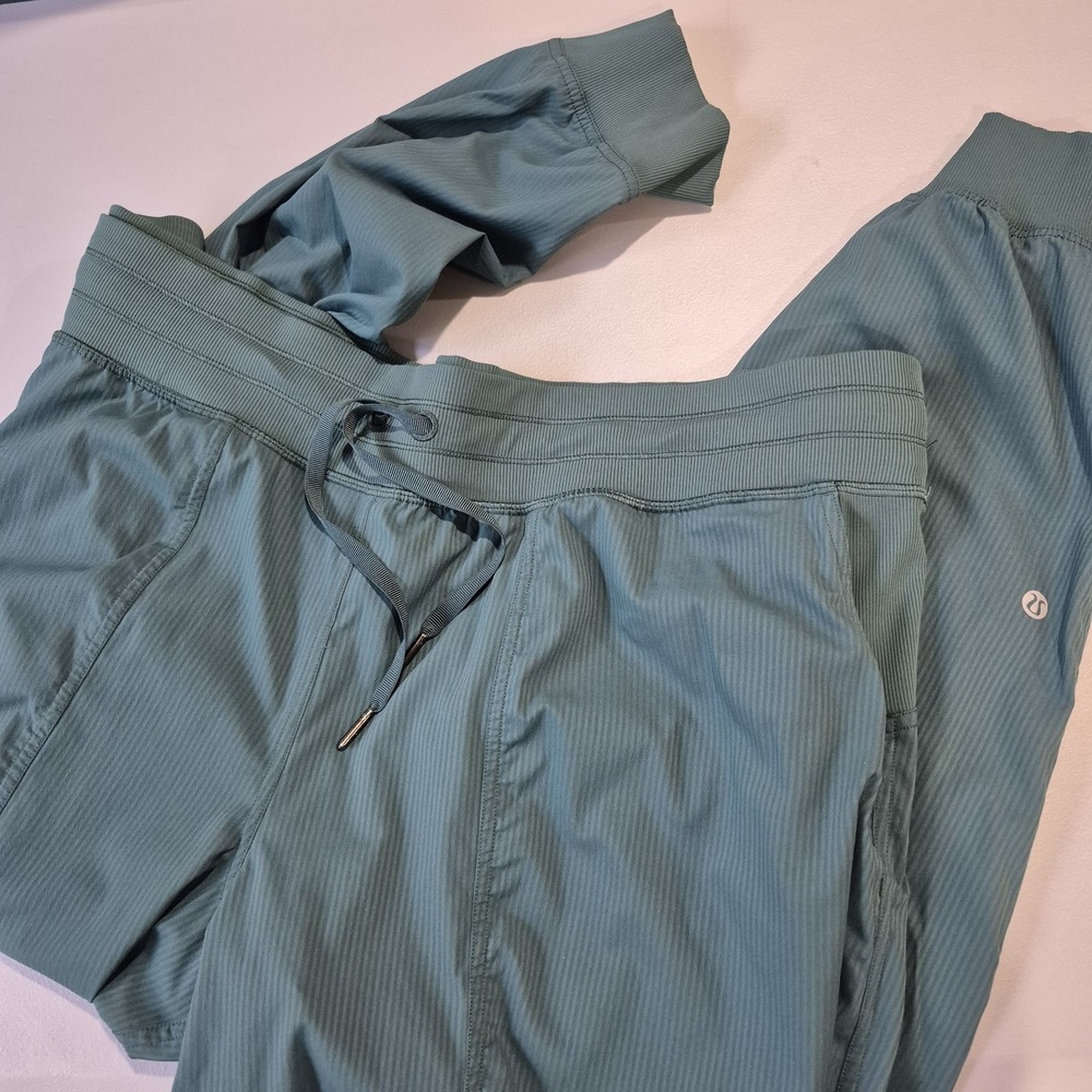 Lululemon Pants Womens 20 Green Jasper Dance Studio Jogger Mid Rise Athleisure